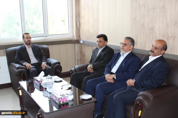 بازدید معاونت ارزیابی وعملکرد دانشگاه فرهنگیان کشور وهیئت همراه ازدانشگاه فرهنگیان استان قزوین 2