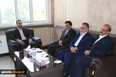 نشست معاونت ارزیابی وعملکرد دانشگاه فرهنگیان کشور وهیئت همراه باریاست ومعاونین دانشگاه فرهنگیان استان قزوین