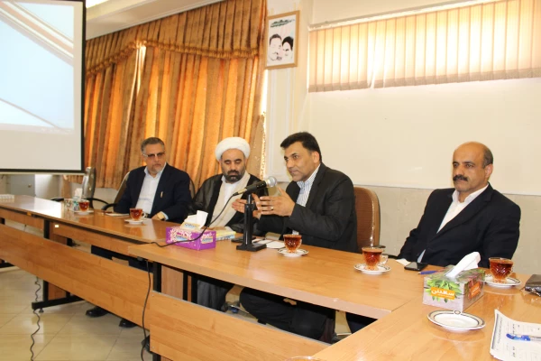 دیدارمعاون ارزیابی وعملکرد دانشگاه فرهنگیان کشور وهیئت همراه با مسئولین،اعضای هیئت علمی وکارکنان دانشگاه فرهنگیان استان قزوین
دکتر علی محمدی :ماباید پرچمدار احیای تربیت معلم دردوره کنونی باشیم. 3