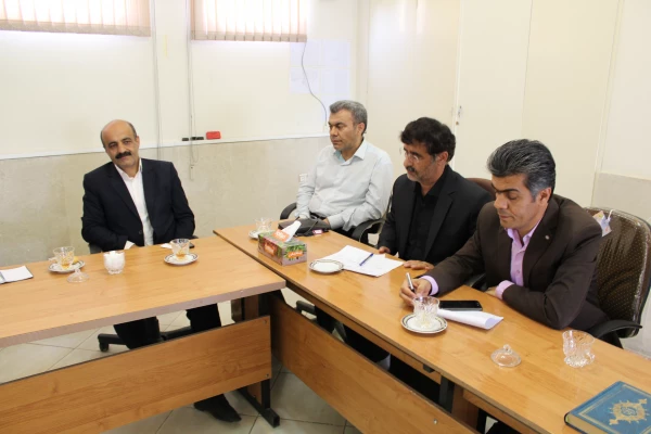 دیدارمعاون ارزیابی وعملکرد دانشگاه فرهنگیان کشور وهیئت همراه با مسئولین،اعضای هیئت علمی وکارکنان دانشگاه فرهنگیان استان قزوین
دکتر علی محمدی :ماباید پرچمدار احیای تربیت معلم دردوره کنونی باشیم. 10