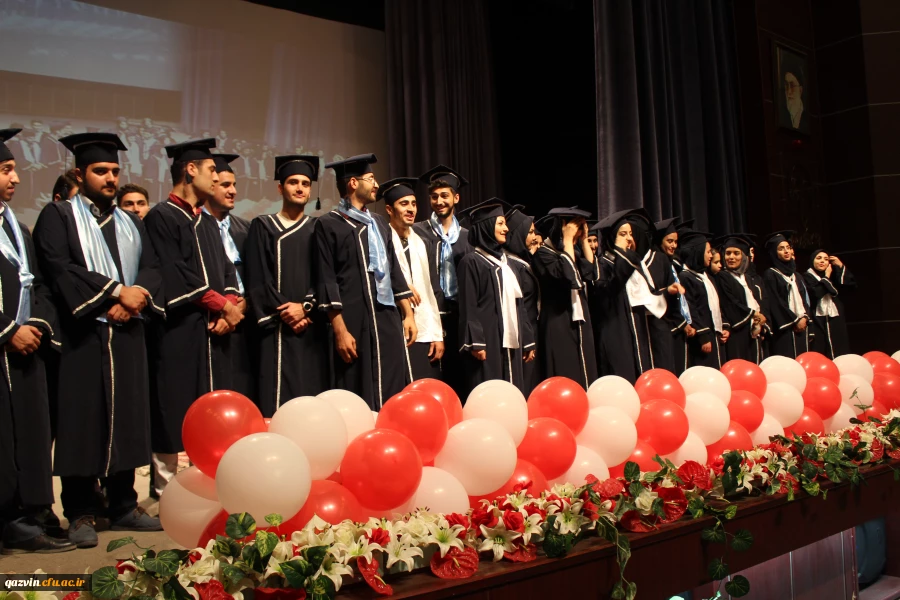 دردانشگاه فرهنگیان استان قزوین برگزارشد:"جشن فارغ التحصیلی دانشجویان ورودی 93دانشگاه فرهنگیان استان قزوین" 2