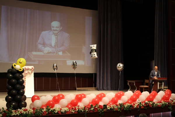 دردانشگاه فرهنگیان استان قزوین برگزارشد:"جشن فارغ التحصیلی دانشجویان ورودی 93دانشگاه فرهنگیان استان قزوین" 4