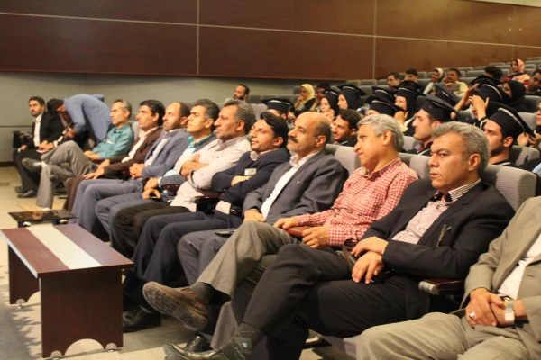 دردانشگاه فرهنگیان استان قزوین برگزارشد:"جشن فارغ التحصیلی دانشجویان ورودی 93دانشگاه فرهنگیان استان قزوین" 6