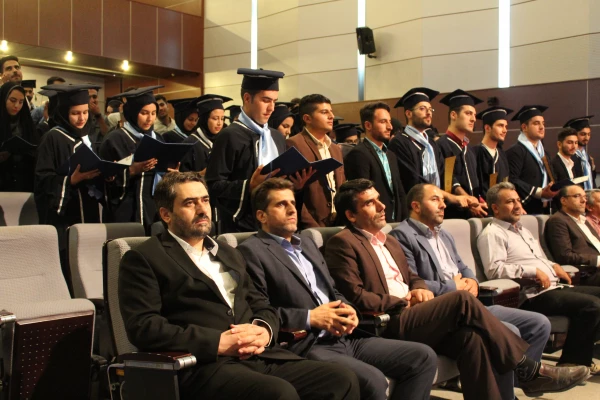 دردانشگاه فرهنگیان استان قزوین برگزارشد:"جشن فارغ التحصیلی دانشجویان ورودی 93دانشگاه فرهنگیان استان قزوین" 8