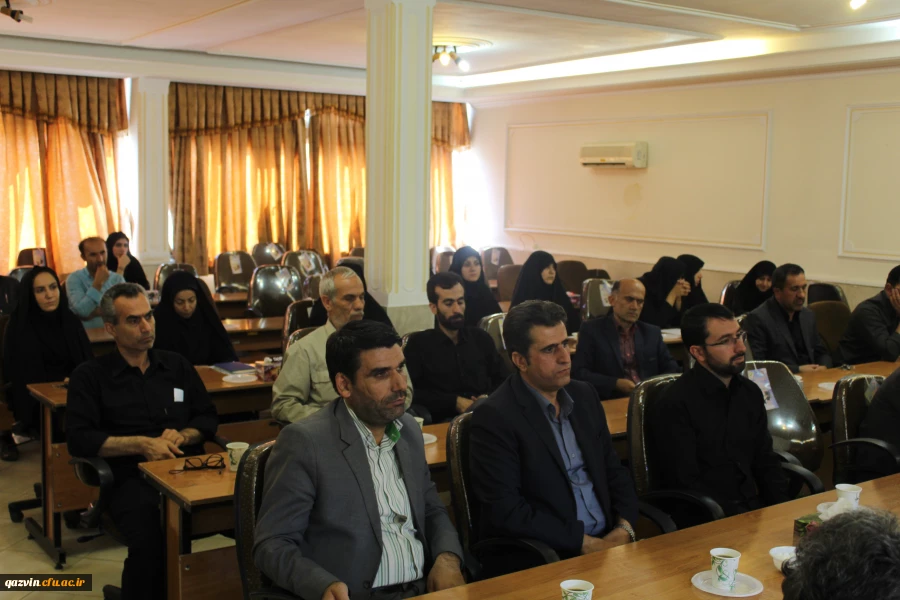 دردانشگاه فرهنگیان استان قزوین برگزارشد:" مراسم سخنرانی وعزاداری به مناسبت هفتمین روز شهادت امام حسین (ع)ویاران باوفای ایشان" 2