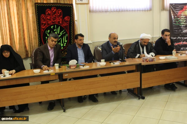 دردانشگاه فرهنگیان استان قزوین برگزارشد:" مراسم سخنرانی وعزاداری به مناسبت هفتمین روز شهادت امام حسین (ع)ویاران باوفای ایشان" 2