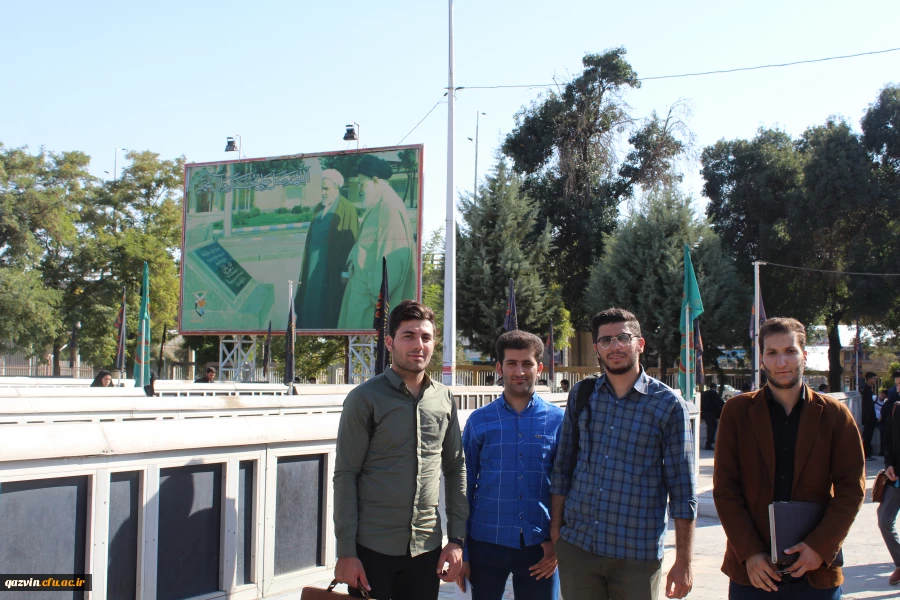 تجدیدمیثاق دانشجومعلمان جدیدالورود استان قزوین باحضور درگلزارشهدای قزوین 5