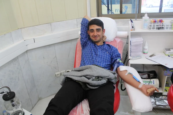 اهدای خون مدیریت،کارکنان ودانشجویان دانشگاه فرهنگیان استان قزوین 7