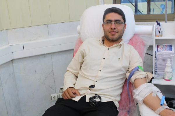 اهدای خون مدیریت،کارکنان ودانشجویان دانشگاه فرهنگیان استان قزوین 8