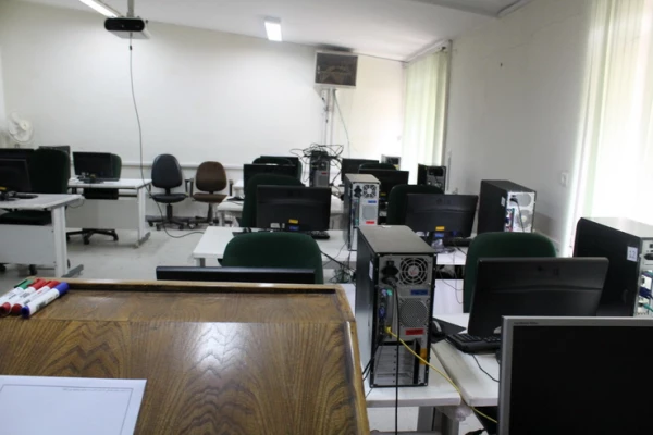 بازدید مسئولین دانشگاه فرهنگیان استان ازظرفیت ها وامکانات دانشگاه علمی وکاربردی جهادکشاورزی استان قزوین 6