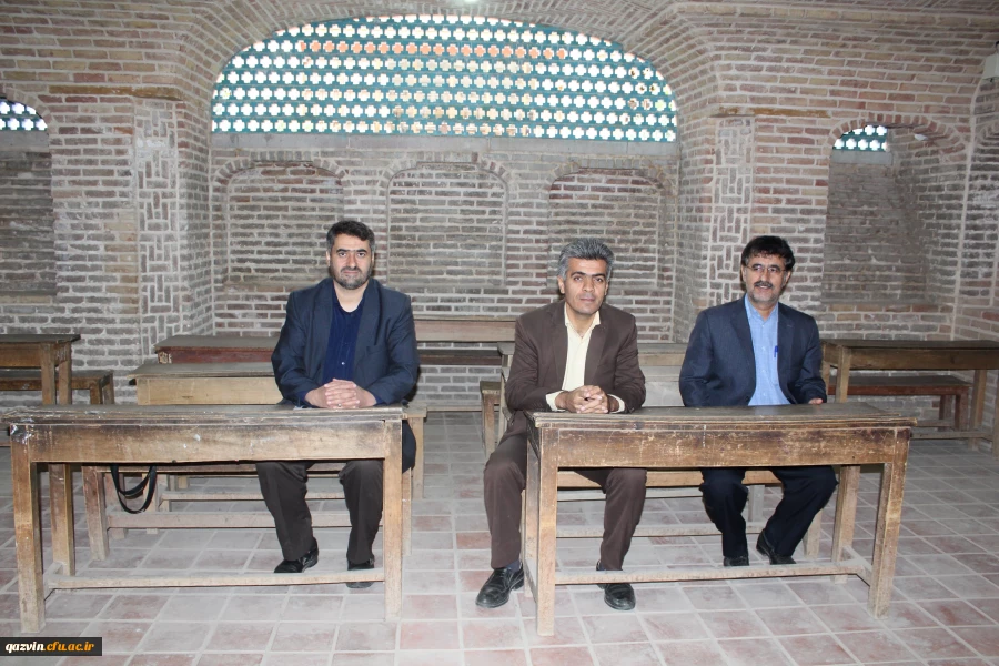 به مناسبت یکصدمین سالگرد تاسیس تربیت معلم صورت گرفت     *بازدیدمسئولین دانشگاه فرهنگیان استان قزوین ازموزه فرهنگ وآموزش قزوین* 2