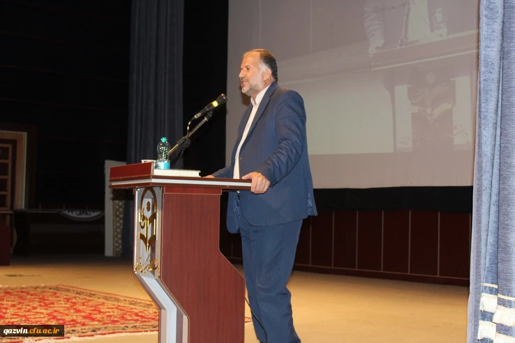 دردانشگاه فرهنگیان استان قزوین برگزارشد"" همایش مدیران ومعلمان مدارس مجری طرح کارورزی مدارس استان قزوین "" 2