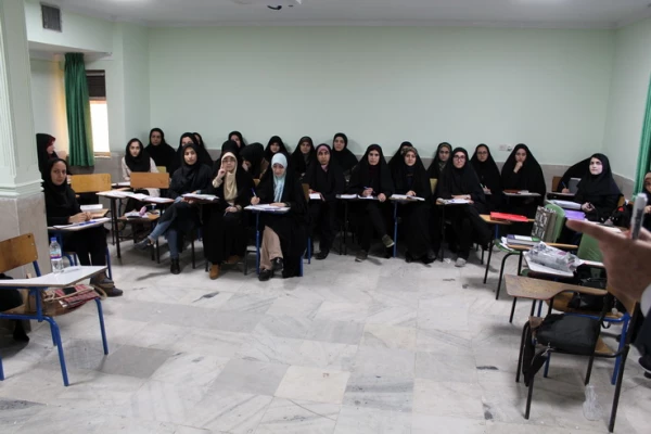برگزاری کارگاه مشاوره باموضوع هدایت تحصیلی درپردیس بنت الهدی صدر قزوین 3