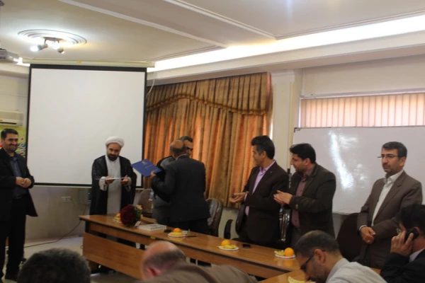 برگزاری جلسه شورای اداری دانشگاه فرهنگیان استان قزوین 3