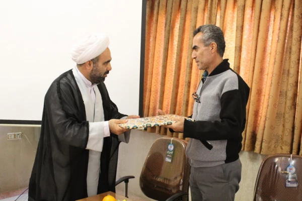 برگزاری جلسه شورای اداری دانشگاه فرهنگیان استان قزوین 5