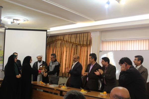 برگزاری جلسه شورای اداری دانشگاه فرهنگیان استان قزوین 7