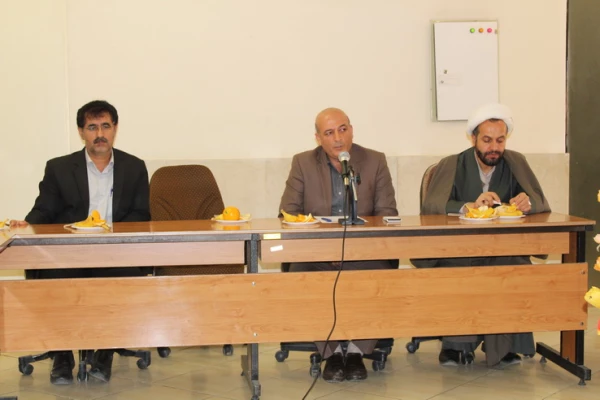 برگزاری جلسه شورای اداری دانشگاه فرهنگیان استان قزوین 12