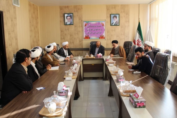 برگزاری دوره تخصصی16ساعته نماز(طرح معراج)دردانشگاه فرهنگیان استان قزوین 2