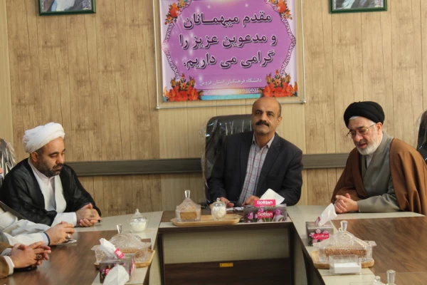 برگزاری دوره تخصصی16ساعته نماز(طرح معراج)دردانشگاه فرهنگیان استان قزوین 2