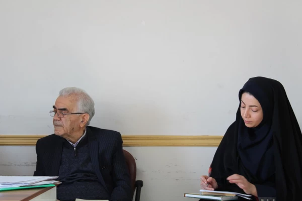 به مناسبت نکوداشت تربیت معلم صورت گرفت"مصاحبه بااستاد احمد آزادفر اولین رئیس تربیت معلم قزوین 2