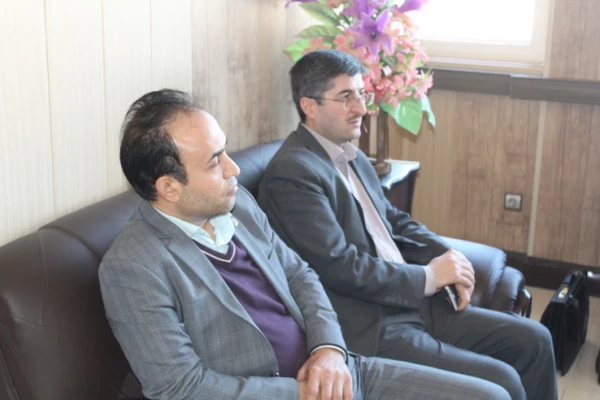 مدیرعامل بانک تجارت استان قزوین ازپرداخت تسهیلات باسود پایین به همکاران دانشگاه فرهنگیان درقالب طرح افراخبرداد 5