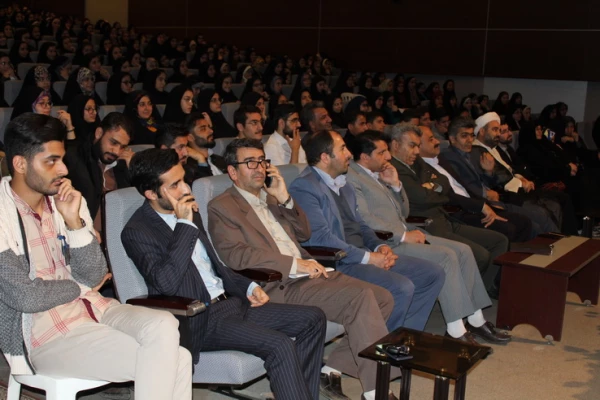 برگزاری مراسم روز دانشجو دردانشگاه فرهنگیان استان قزوین 13