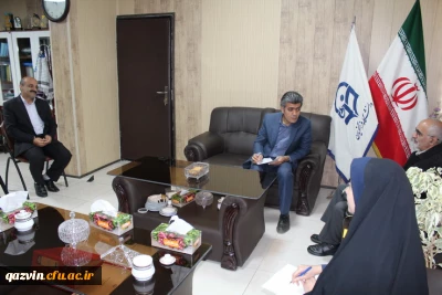 دیدار مدیریت امور پردیس های استان بااستاد آرام که 18سال رییس تربیت معلم قزوین بودند