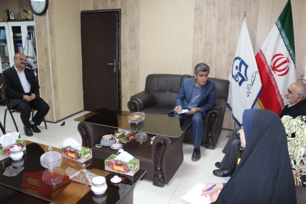 دیدار مدیریت امور پردیس های استان بااستاد آرم که 18سال رییس تربیت معلم قزوین بودند 2