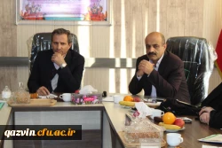 نشست دکتر طاهری نیا معاون پژوهشی دانشگاه فرهنگیان کشور با اساتید واعضای هیئت علمی دانشگاه فرهنگیان استان قزوین 3