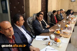 نشست دکتر طاهری نیا معاون پژوهشی دانشگاه فرهنگیان کشور با اساتید واعضای هیئت علمی دانشگاه فرهنگیان استان قزوین 6