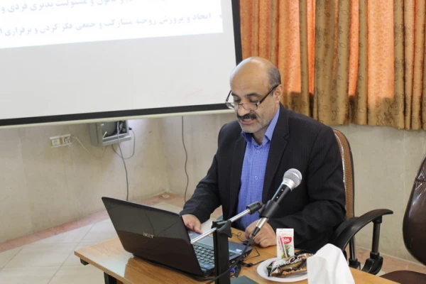 دردانشگاه فرهنگیان استان قزوین برگزارشد. نشست علمی-تخصصی با موضوع بررسی علل ضعف دانش آموزان در درس ریاضی در دوره های مختلف تحصیلی 3