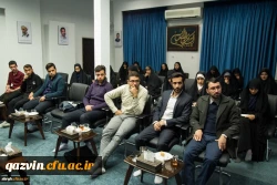 امام جمعه قزوین در دیدار مسئولین ودانشجویان دانشگاه فرهنگیان استان قزوین گفت: پس از انقلاب سرمایه های امیدبخش فراوانی در کشور به وجود آمده است. 4