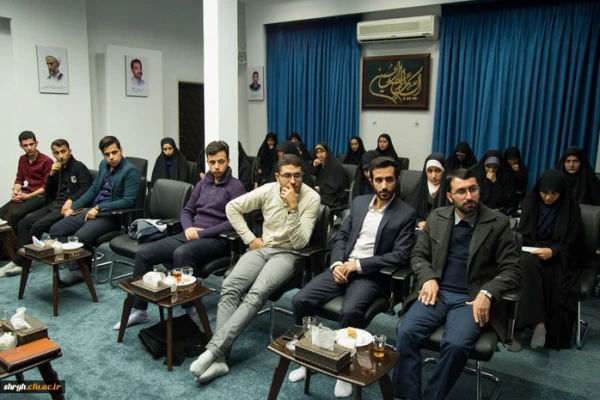 امام جمعه قزوین در دیدار مسئولین ودانشجویان دانشگاه فرهنگیان استان قزوین گفت: پس از انقلاب سرمایه های امیدبخش فراوانی در کشور به وجود آمده است. 4