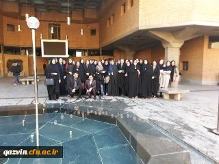 به مناسبت روز پژوهش صورت گرفت