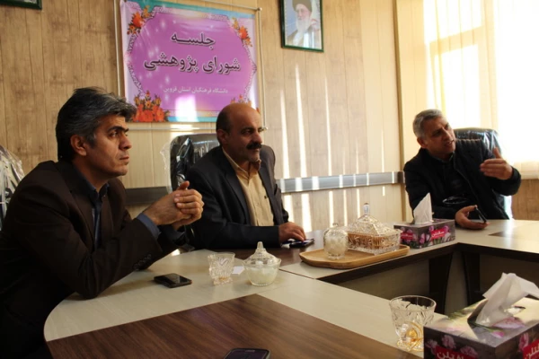 برگزاری جلسه ستاد نکوداشت نکوداشت تربیت معلم استان قزوین 4