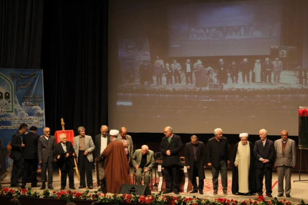 دردانشگاه فرهنگیان استان قزوین برگزار شد:«همایش باشکوه نکوداشت یکصدمین سال تاسیس تربیت معلم درایران» 11