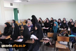 دیدارصمیمی دکتر روشندل معاون آموزشی وتحصیلات تکمیلی دانشگاه فرهنگیان کشور بااعضای هیئت علمی دانشگاه فرهنگیان استان قزوین 12