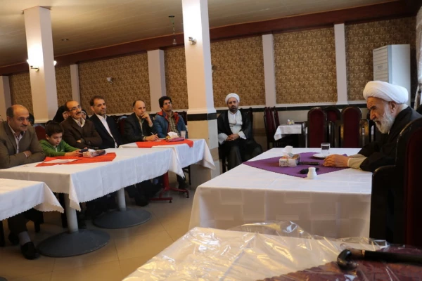 برگزاری نشست هم اندیشی اساتید دانشگاه فرهنگیان استان قزوین درمشهدمقدس 2