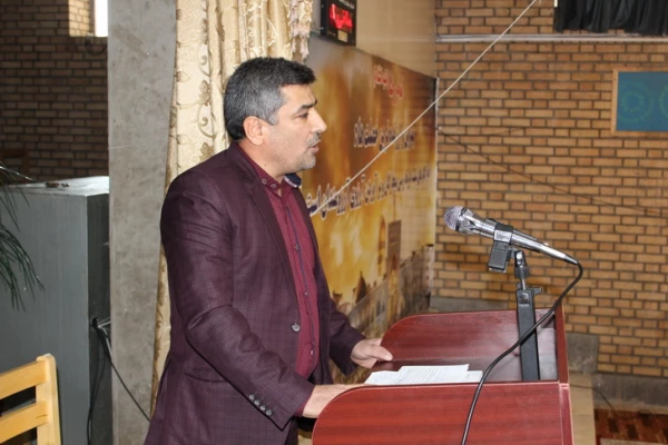 جلسه پرسش وپاسخ دانشجویان پردیس شهیدرجایی قزوین بامسئولین هسته گزینش اداره کل آموزش وپرورش استان 3