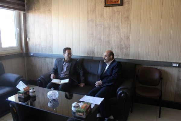 دیدارسرپرست امور پردیس های دانشگاه فرهنگیان استان قزوین بامدیرعامل مجمع خیرین مدرسه ساز استان قزوین 4