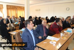 برگزاری جلسه شورای اداری دانشگاه فرهنگیان قزوین وتجلیل ازسه همکاربازنشسته درپایان اسفندماه جاری 10