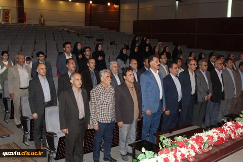 به مناسبت هفته آموزش وبزرگداشت مقام معلم برگزارشد: برگزاری همایش تجلیل ازاساتید دانشگاه فرهنگیان استان قزوین 4