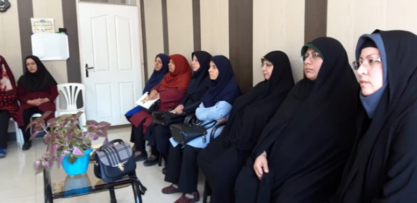 دیدار سرپرست امور پردیس های دانشگاه فرهنگیان استان قزوین به همراه مسئولین آموزش وپرورش استان ازدبستان شرافت 4