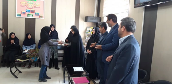 دیدار سرپرست امور پردیس های دانشگاه فرهنگیان استان قزوین به همراه مسئولین آموزش وپرورش استان ازدبستان شرافت 9