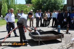 برگزاری مانور اطفاء حریق درپردیس شهیدرجایی قزوین 10