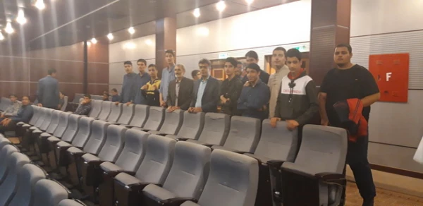 بازدیددانش آموزان دبیرستان علامه جعفری از پردیس شهیدرجایی قزوین به مناسبت طرح روز دانشگاه بدون حصار 4