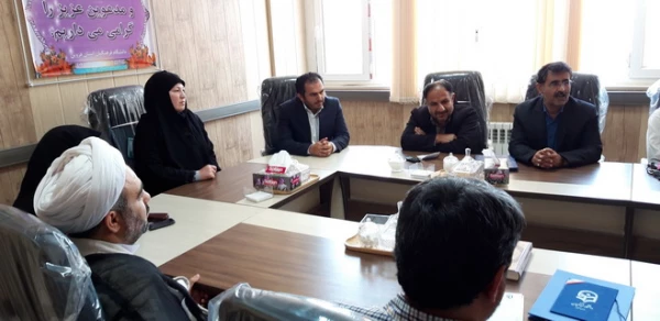 مراسم تکریم ومعارفه فرمانده پایگاه بسیج کارمندی دانشگاه فرهنگیان استان قزوین 4