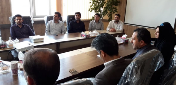 مراسم تکریم ومعارفه فرمانده پایگاه بسیج کارمندی دانشگاه فرهنگیان استان قزوین 8