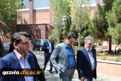 دکتر کچوئیان معاون ارزیابی وعملکرد وتضمین کیفیت دانشگاه فرهنگیان کشور ازروند مصاحبه داوطلبان ورود به دانشگاه دردانشگاه فرهنگیان استان قزوین بازدیدکرد. 7