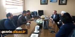 دکتر حمیدرضا مشهدی سرپرست جدید مدیریت امور پردیس های دانشگاه فرهنگیان استان قزوین به همراه هیئت رئیسه  دانشگاه  با مدیرکل آموزش وپرورش استان قزوین دیدار وگفتگو کردند. 2